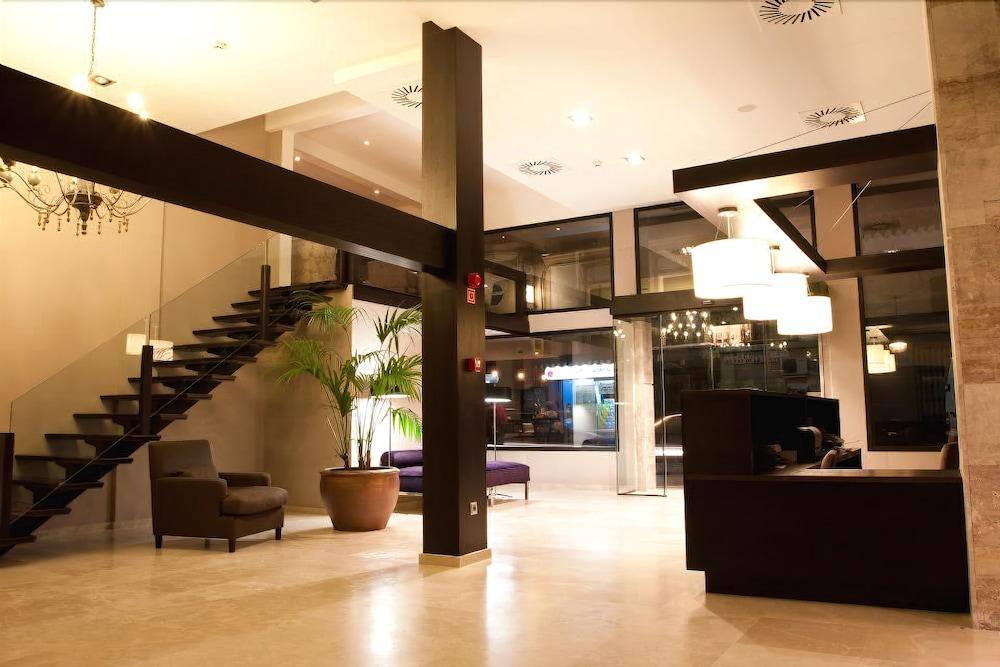 Hotel Paloma Tomelloso Exterior photo