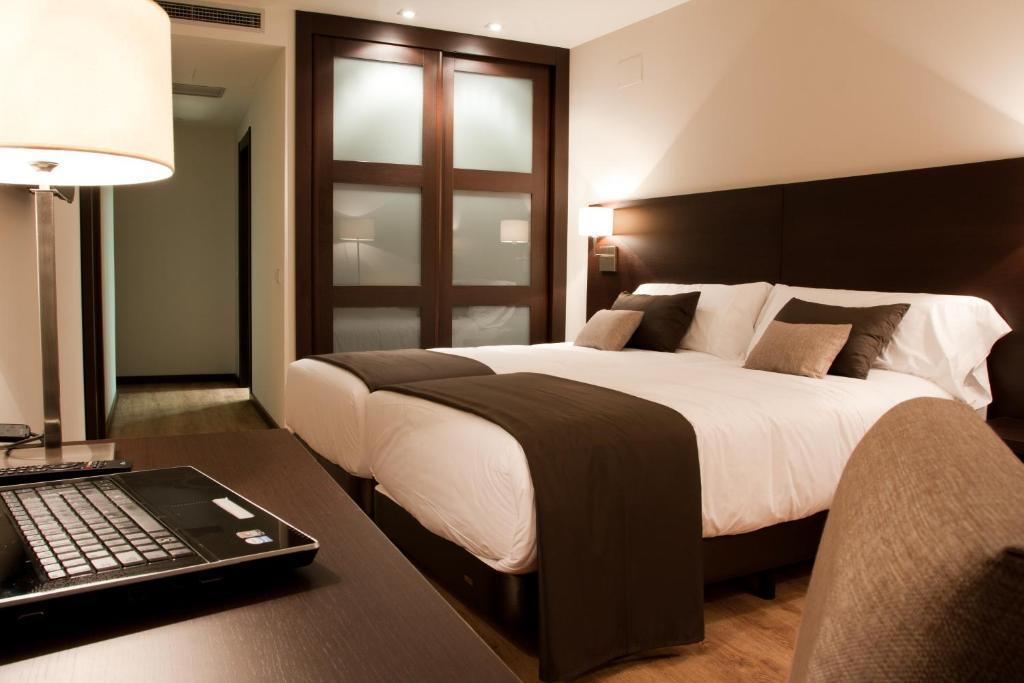 Hotel Paloma Tomelloso Room photo